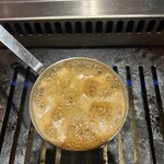 焼肉じゅらく - ニンニクオイル焼き