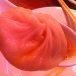 Joe's Shanghai  - スープたっぷり