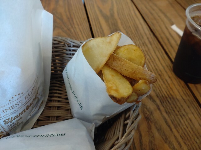 Freshness Burger Yabacho Ten photo 3