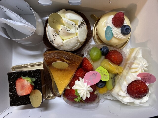 Atelier de Mar 京王クラウン街笹塚店 - 笹塚/ケーキ | 食べログ