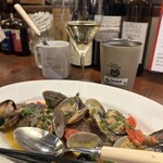 オステリア　カンティーナ - 