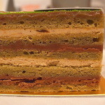 パティシェリア - 一個目：オペラピスターシュ②