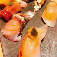 割烹鮨 華あざ - 