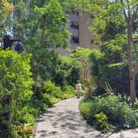 MOSS CROSS TOKYO - 