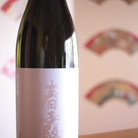 春霞 純米大吟醸 白ラベル（美郷町）
