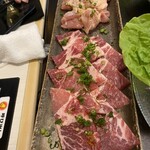 黒毛和牛焼肉 肉處 きっしゃん なんば店 - 