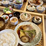 新上木食堂 - A,竹御膳ランチ（ローストポーク）　¥1,750-