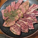 大盛苑 - 特選盛り合わせ（上カルビ、骨つきカルビ、上ロース）