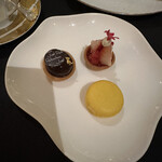 ガストロノミー ジョエル・ロブション - 