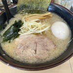 ラーメン屋 セキグチ - ラーメン　800円