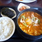 ソウル食堂 - スンドゥブ チゲ 800円