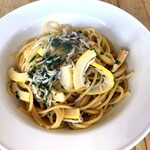 Osteria Sato - しらすと筍のからすみオイルベース