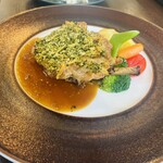 Burgundy - 若鶏のディアブル香草パン粉焼き