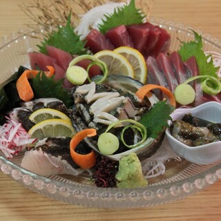 刺身拼盤