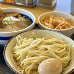大勝軒〇秀 - ・野菜つけ麺 1,200円/税込
・味玉 150円/税込
・辛ネギ 200円/税込