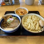 大勝軒〇秀 - ・野菜つけ麺 1,200円/税込
・味玉 150円/税込
・辛ネギ 200円/税込