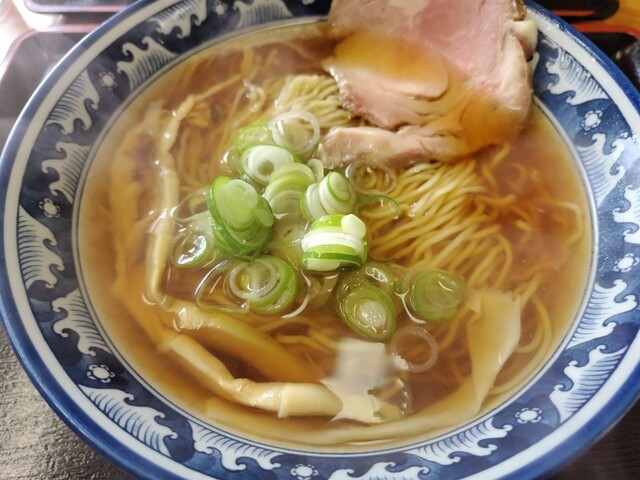 山形・酒田のラーメン店「尾浦 &ndash; 砂越」：こだわりの味と居心地の良さ