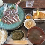 めしや　大磯港 - 