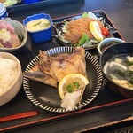 ごはん処一歩 - 