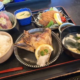 ごはん処一歩_0