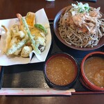 越前五福そば - 料理写真: