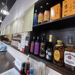 まる信 食堂 - カウンター