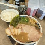エキトンの店 井の庄  - エキトン￥850+チャーシュー￥400