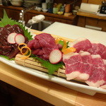 いわや - 馬刺し三点盛り（2014/08）