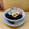 麺や 達也 - ちぎり海苔まみれのしょうゆ豚骨ラーメン