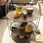 ザ・ラウンジ - 