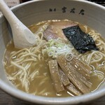 麺屋吉左右 - 大盛りらーめん。