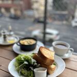 ブレッド&タパス 沢村 - 