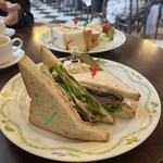 カフェ フロインドリーブ 本店 - 