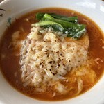 ラーメン イッケン - 鶏出汁スープにトマトペーストが合う！炙りチーズが旨い！