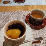 fu-fu shisen - ラカンカゼリーと枇杷のコンポート