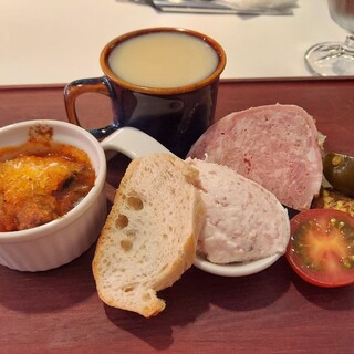 ビストロ ル ブルジョン_1