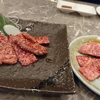 川崎名物 炭火焼肉 食道園 - 