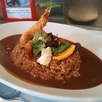 太陽カレー - 日替わり 手仕込みエビフライカレー(20食限定)
                                ＋野菜入
                                ＋ご飯大盛り