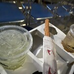 ケンタッキーフライドチキン - ドリンク写真:ジンジャーエール レモネード チュロス