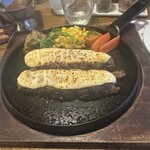 Hamburger Steak Senmon Ten IZUTSUYA - 良く焼き希望の260g