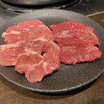 炭焼き 成吉思汗いし田 新潟店 - 生ロースとショートロイン