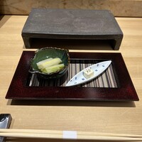 鮨 無垢/鮨 白銀 - 