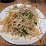 格安ビールと鉄鍋餃子 3・6・5酒場 - 