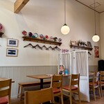 イル ガッビアーノ - カジュアルでお洒落な店内♪