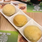 添好運點心專門店 - メロンパン風（？）叉焼包