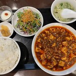 中華酒家 福籠 - 四川麻婆豆腐定食＋辛味3