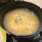 松のや - 味噌汁　※余ったご飯で、味噌汁ご飯にして、いただきました
