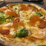 札幌海鮮丼専門店 すしどんぶり - 海鮮ピザ