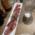 牛舞 ホルモン焼肉酒場 - 