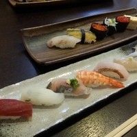 鮨駒 - ランチ　琥珀　１人前１４貫
